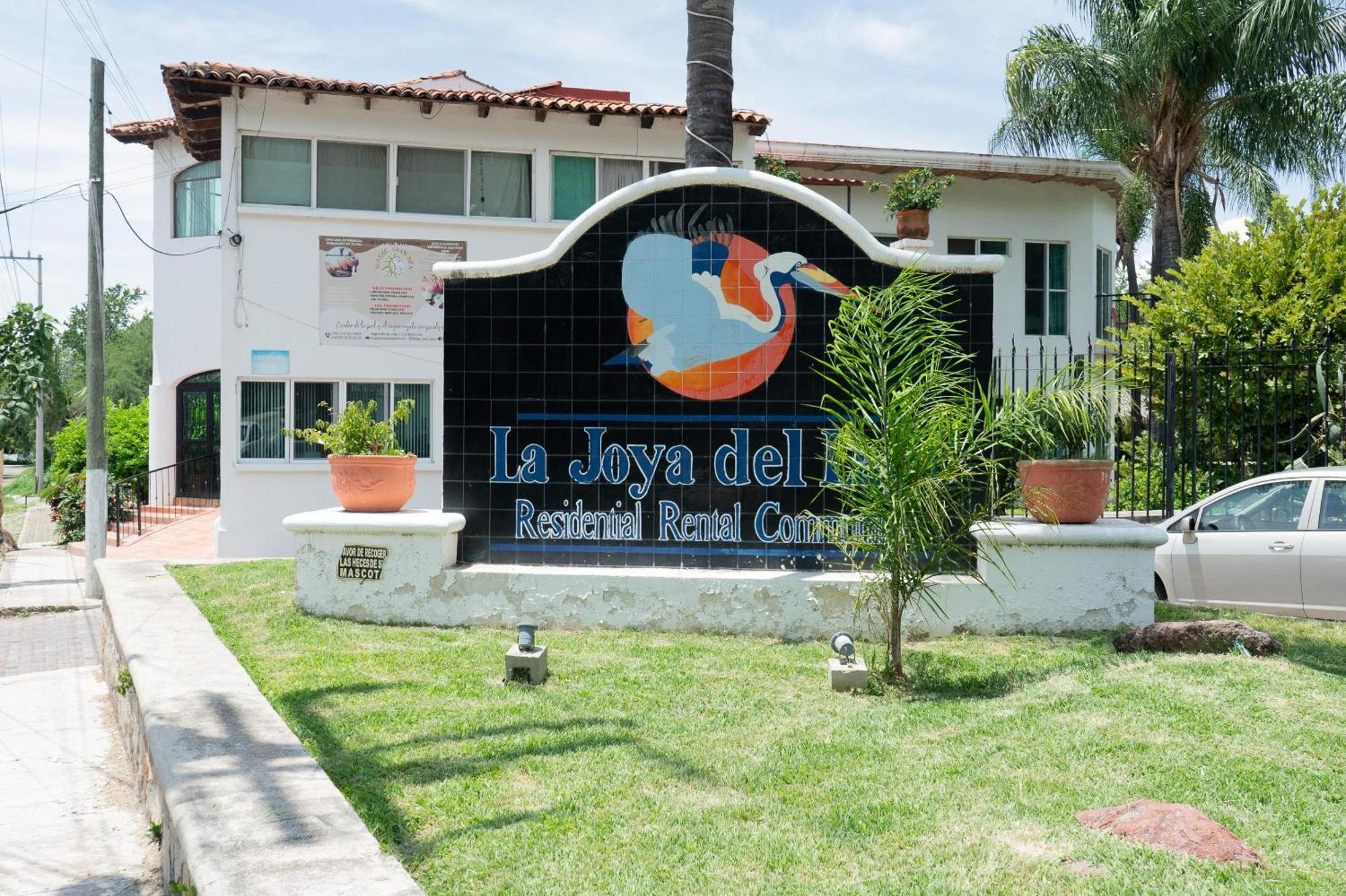 Capital O La Joya Del Lago Ajijic Extérieur photo